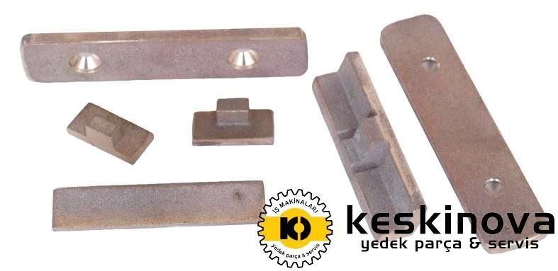 KOMATSU KFA13-008 OEM FD30 T-16 SHİFTER KIZIL KIZAK TAMİR TAKIMI